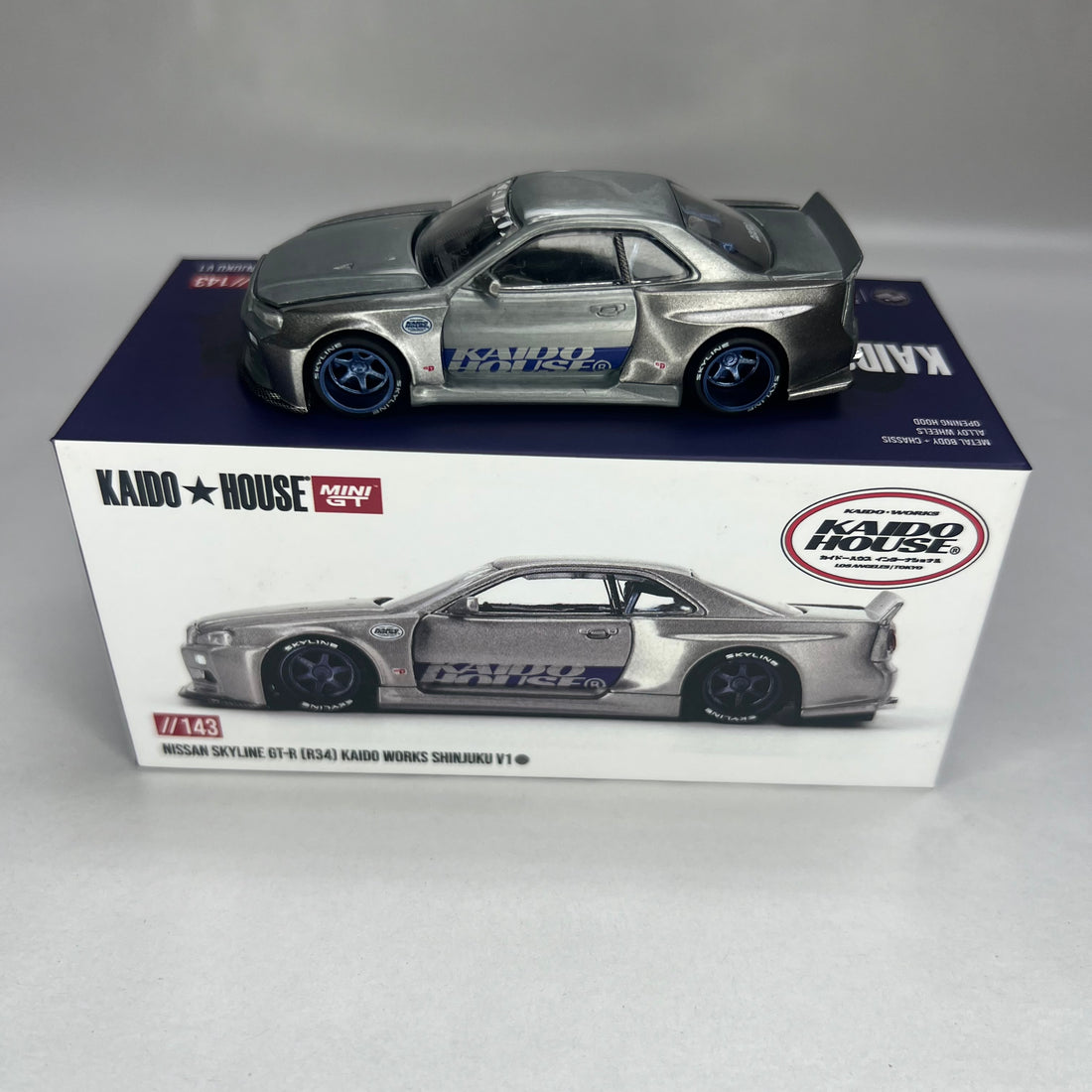 CHASE Kaido House x Mini GT 1:64