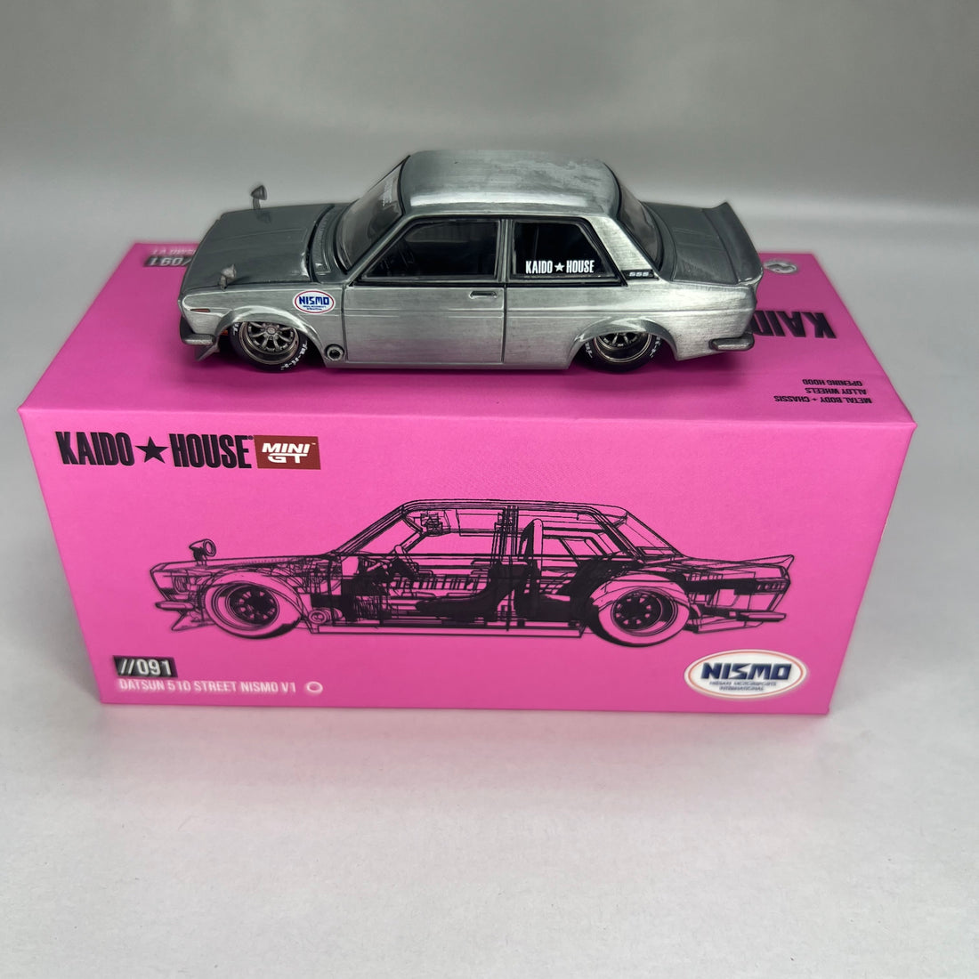 CHASE Kaido House x Mini GT 1:64