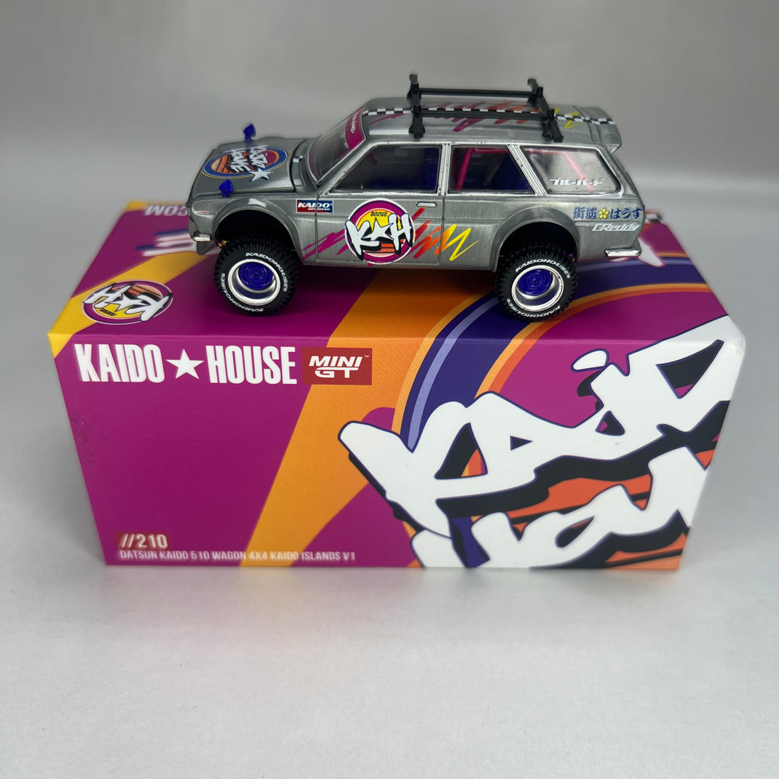 CHASE Kaido House x Mini GT 1:64