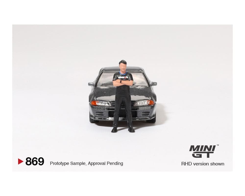 Mini GT 1:64 Nissan Skyline GT-R (R32) Nismo Gunmetal W/ Matsuda Figure – Tsugio Matsuda Collection