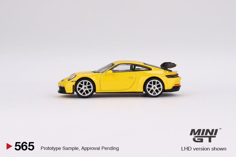 (PRE ORDER) MINI GT 1/64 Porsche 911 (992) GT3 Racing Yellow