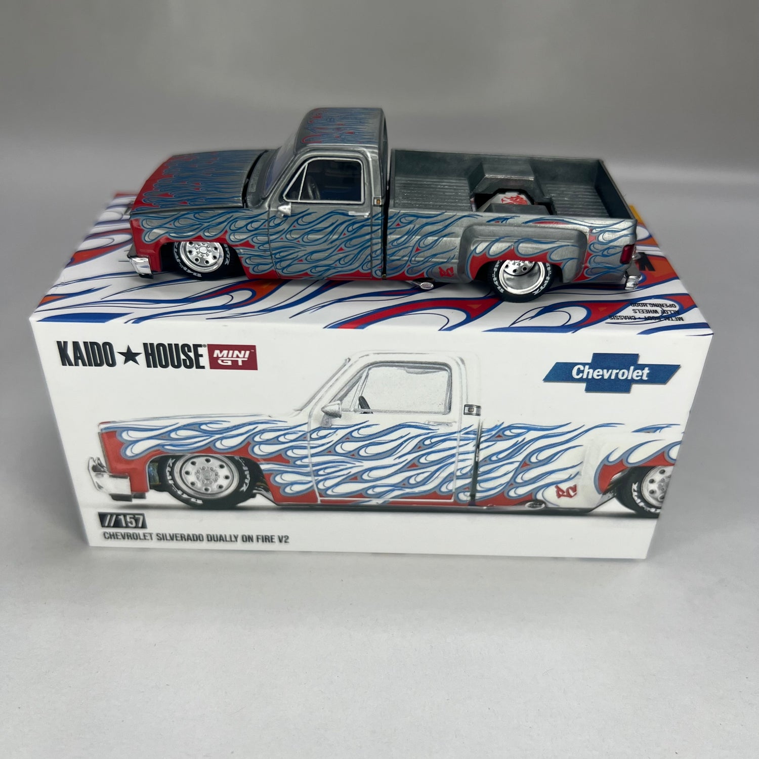 CHASE Kaido House x Mini GT 1:64 