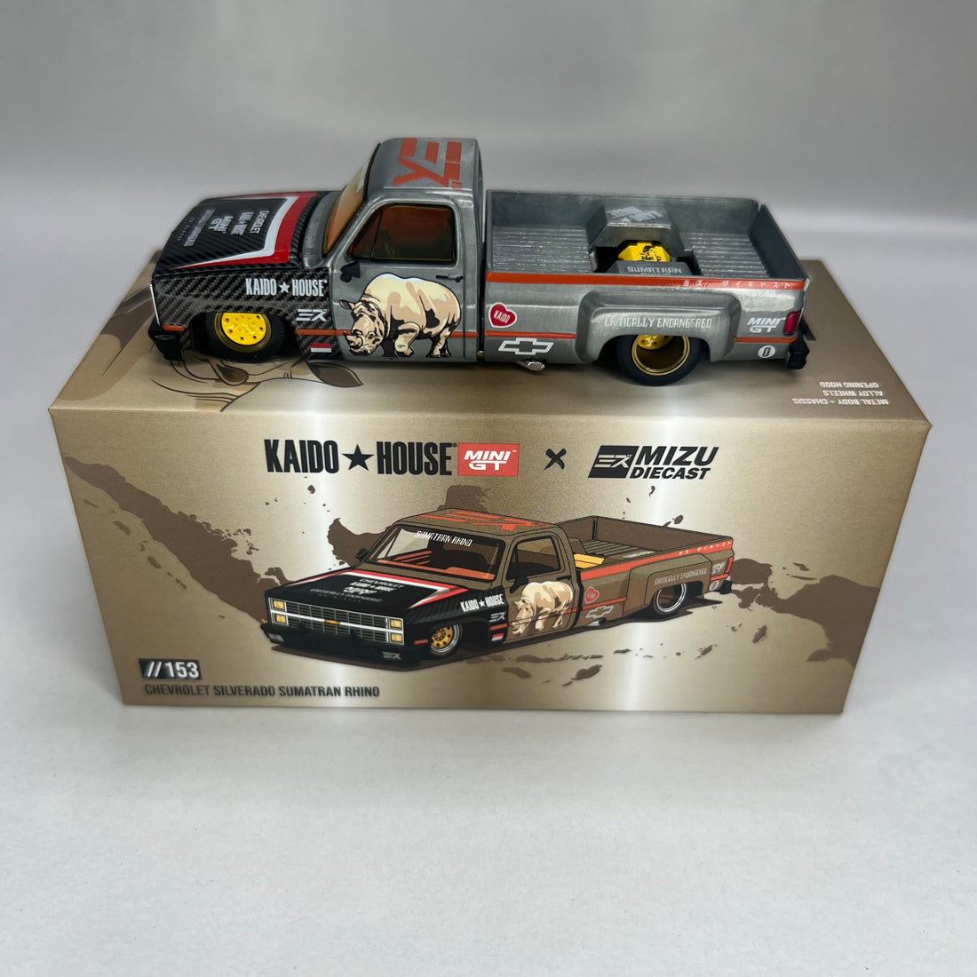 CHASE Kaido House x Mini GT 1:64 