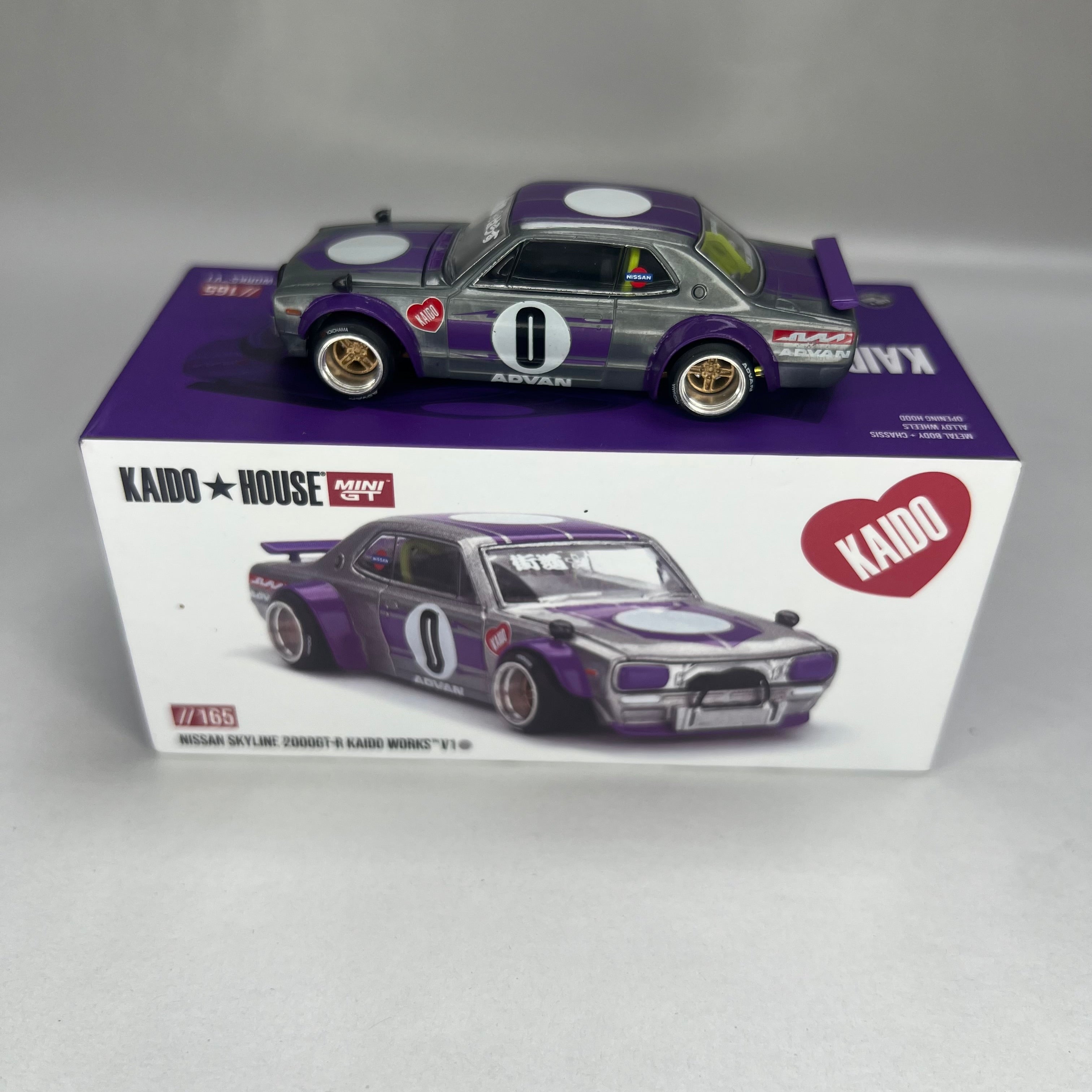 CHASE Kaido House x Mini GT 1:64 