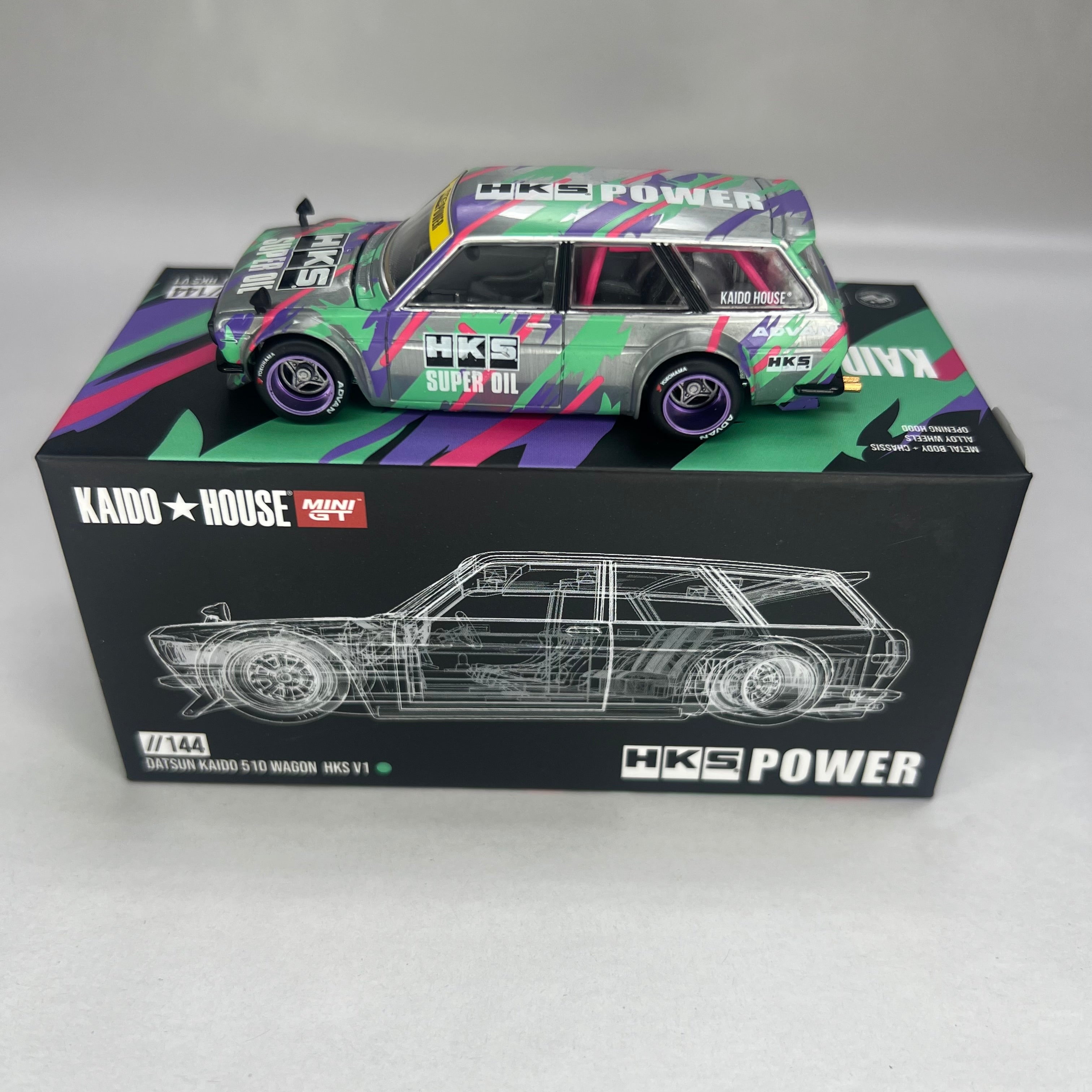 CHASE Kaido House x Mini GT 1:64 #144 Datsun KAIDO 510 Wagon HKS