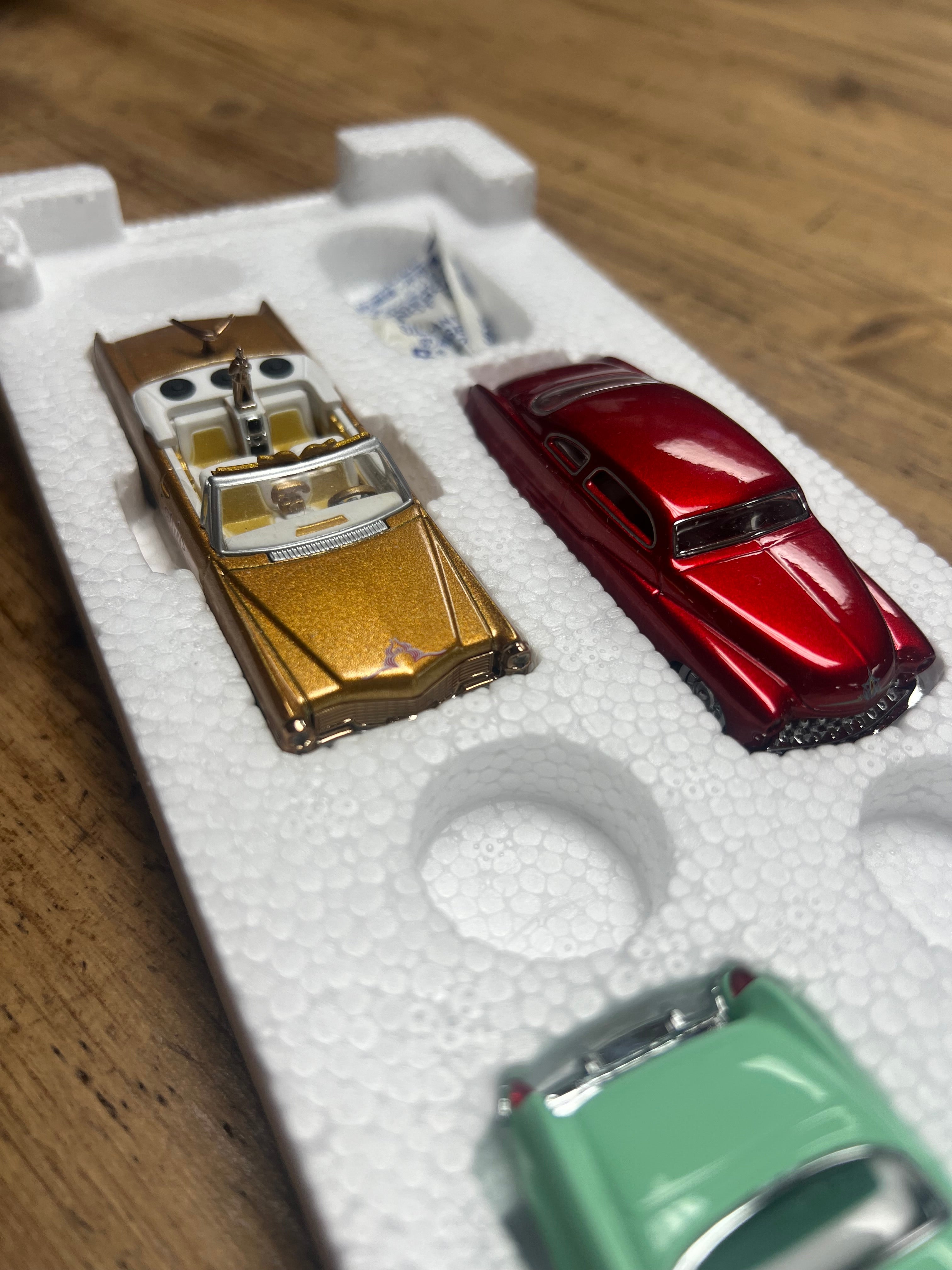 1997 HOT WHEELS LEGENDS 1/64 SCALE BARRIS KUSTOM COMPLETE SET vintage