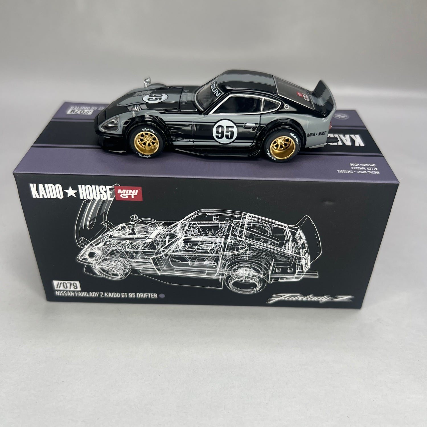 CHASE Kaido House x Mini GT 1:64 