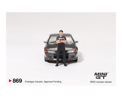 Mini GT 1:64 Nissan Skyline GT-R (R32) Nismo Gunmetal W/ Matsuda Figure – Tsugio Matsuda Collection