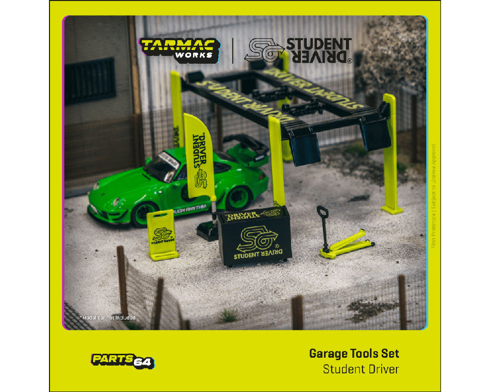 (PRE ORDER) Tarmac Works 1/64 Garage Tools Set Student Driver