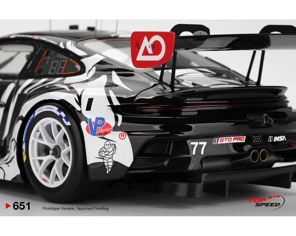 Top Speed RESIN MODEL 1:18 Porsche 911 GT3 R 
